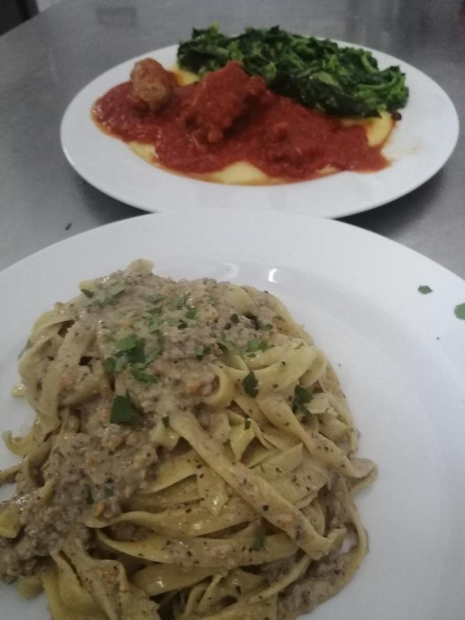 Guarcino Albergo Ristorante Giuliana מראה חיצוני תמונה