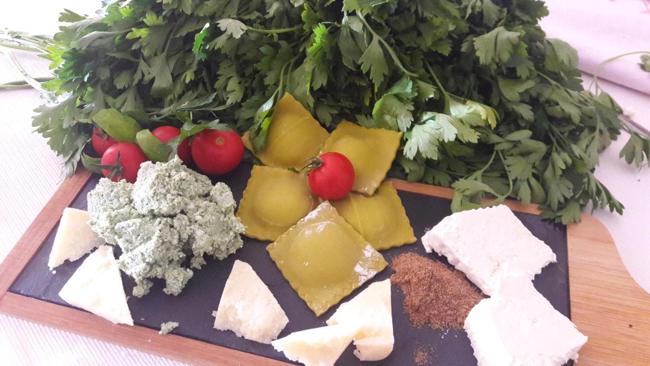 Guarcino Albergo Ristorante Giuliana מראה חיצוני תמונה