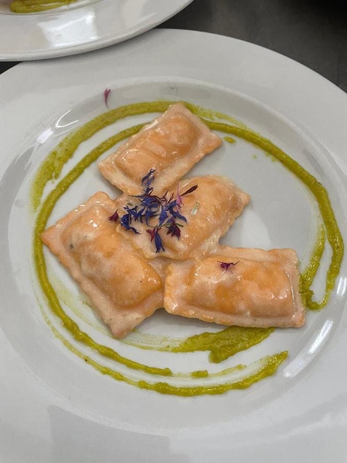 Guarcino Albergo Ristorante Giuliana מראה חיצוני תמונה