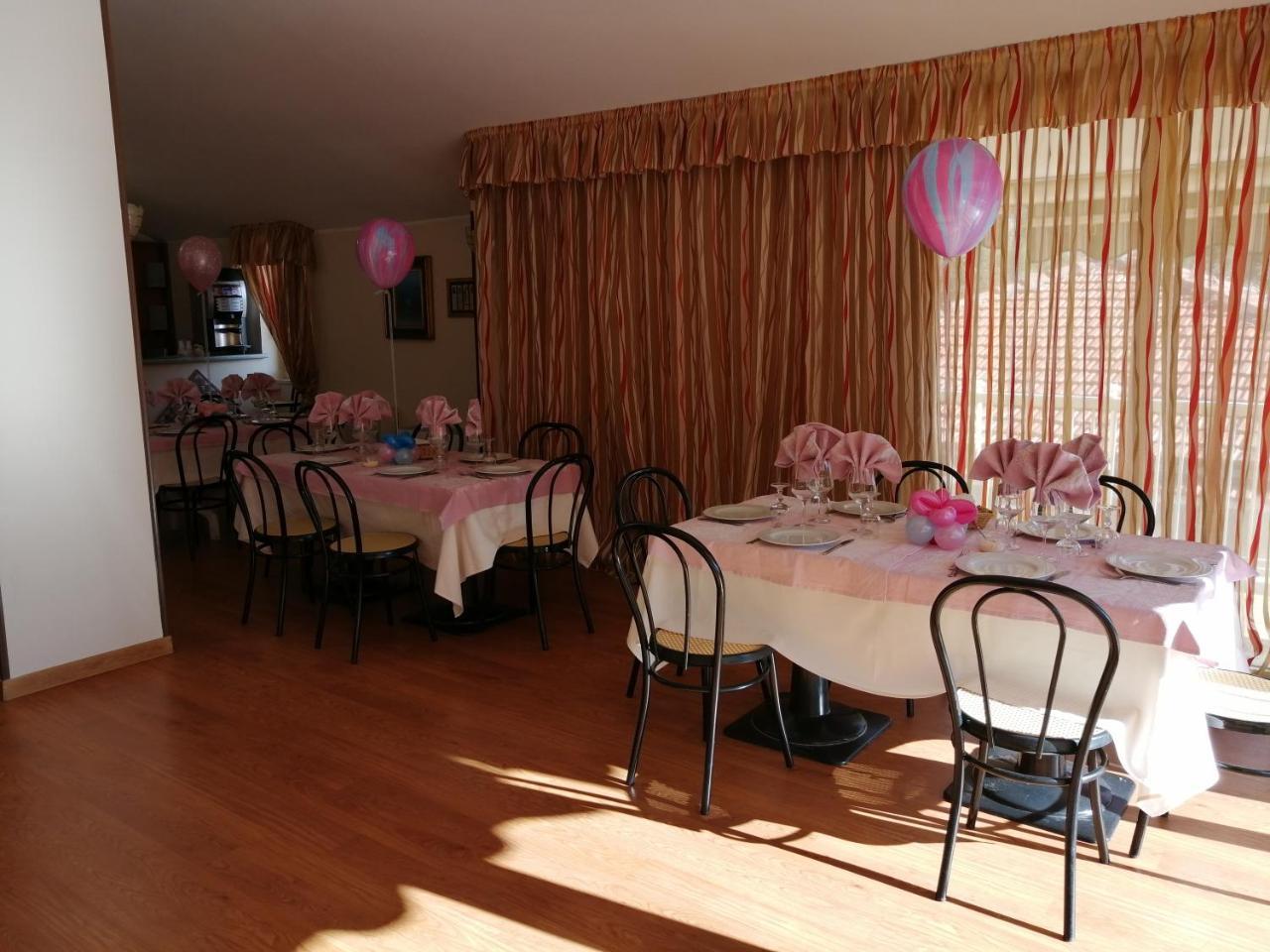 Guarcino Albergo Ristorante Giuliana מראה חיצוני תמונה
